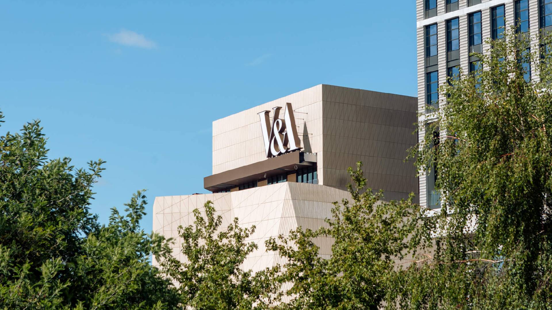 neighbourhood carousel 3 1920x1080.jpg