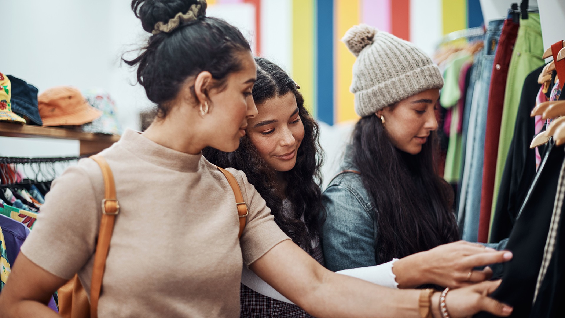 shopping carousel 4 1920x1080.jpg